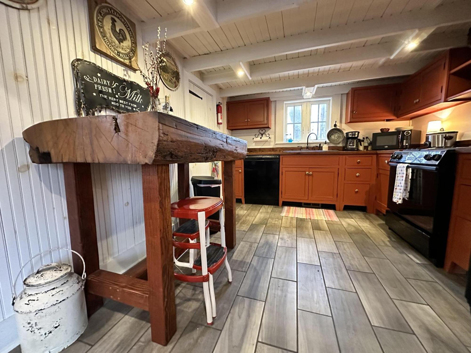 1891 Schoolhouse Inn Morgantown Екстериор снимка