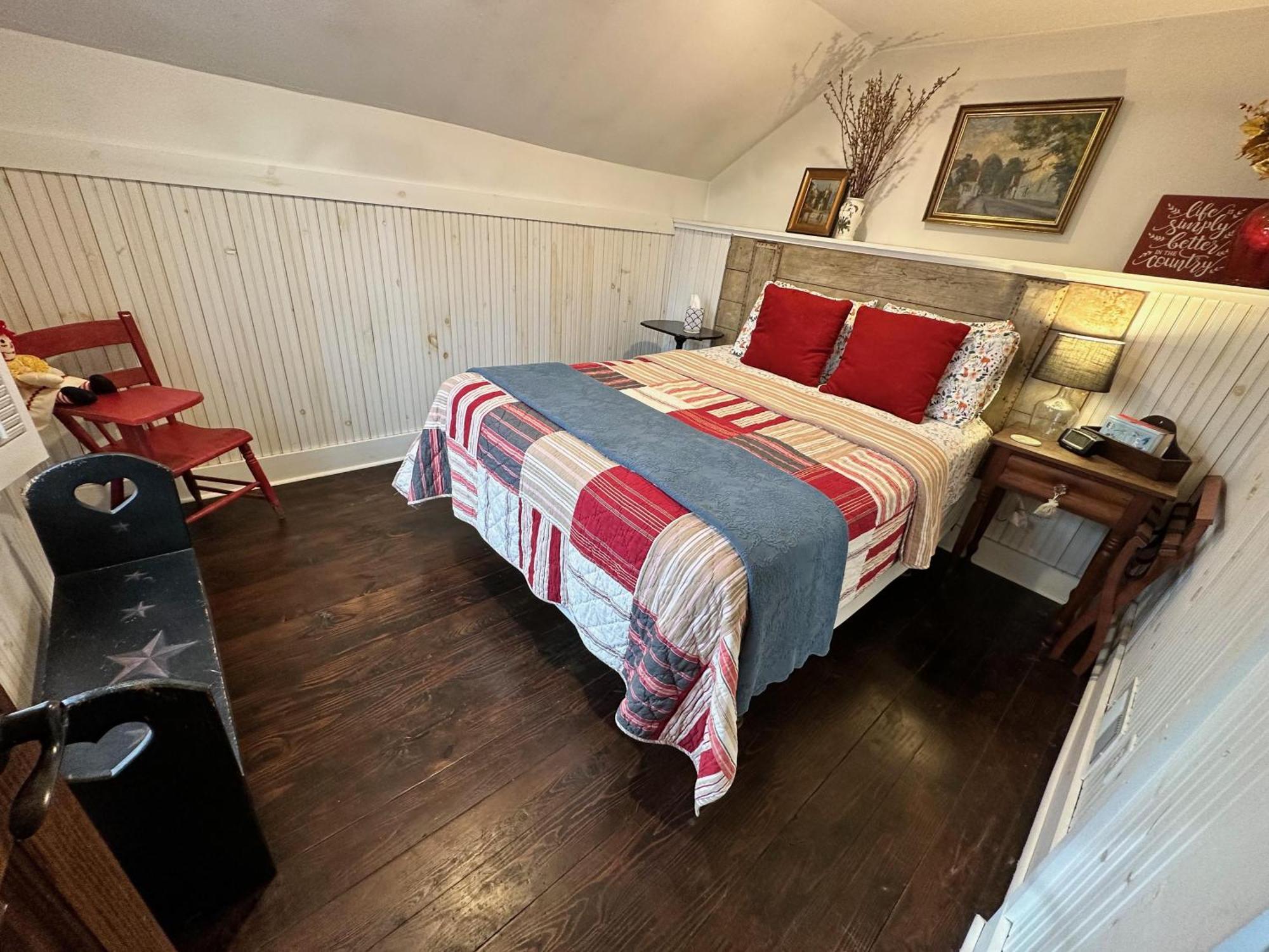1891 Schoolhouse Inn Morgantown Екстериор снимка